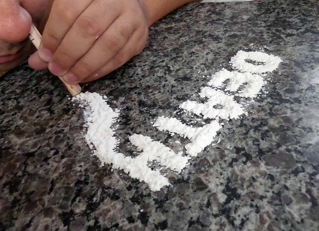 מואשמים בעבירת סמים? פנו עוד היום לעו"ד פלילי מוביל